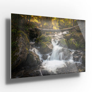 Hidden Cascades